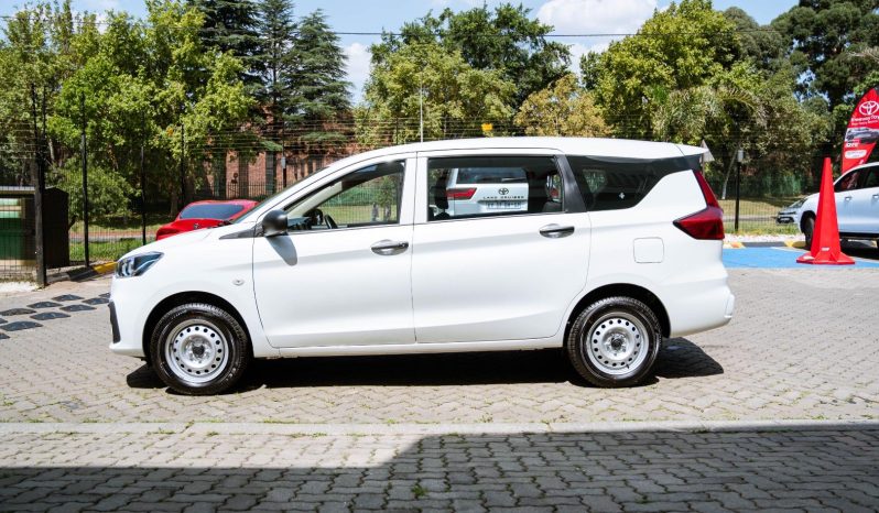 
								Suzuki Ertiga 1.5 GA full									