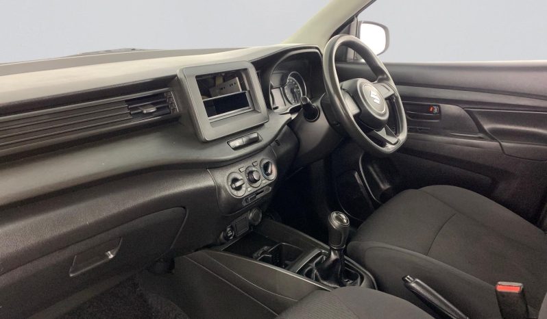 
								Suzuki Ertiga 1.5 Ga full									