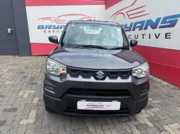 
										Suzuki S-Presso 1.0 Gl+ Amt full									