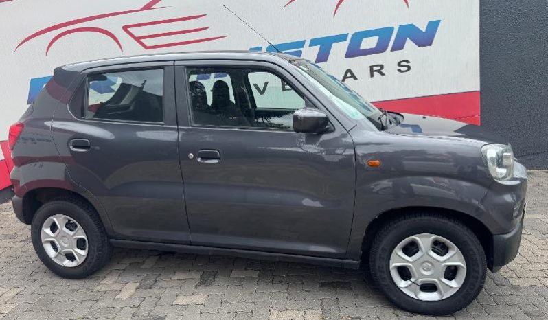 
								Suzuki S-Presso 1.0 Gl+ Amt full									