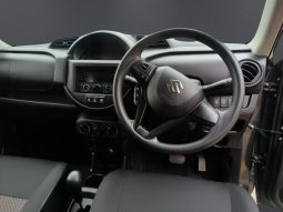 
										SUZUKI S-PRESSO 1.0 GL AMT full									