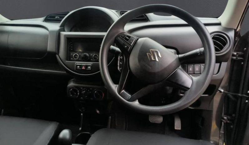 
								SUZUKI S-PRESSO 1.0 GL AMT full									