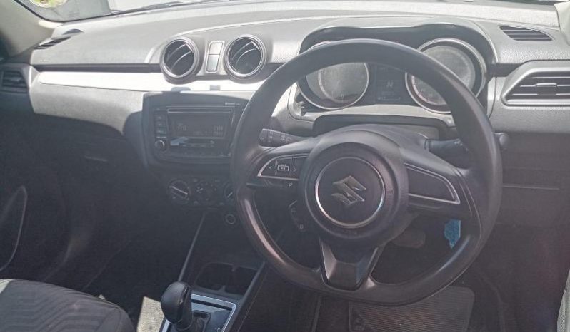 
								Suzuki Swift 1.2 Gl Amt full									