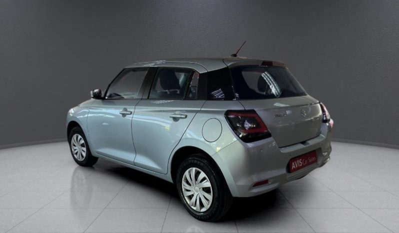 
								SUZUKI SWIFT 1.2 GL MT full									