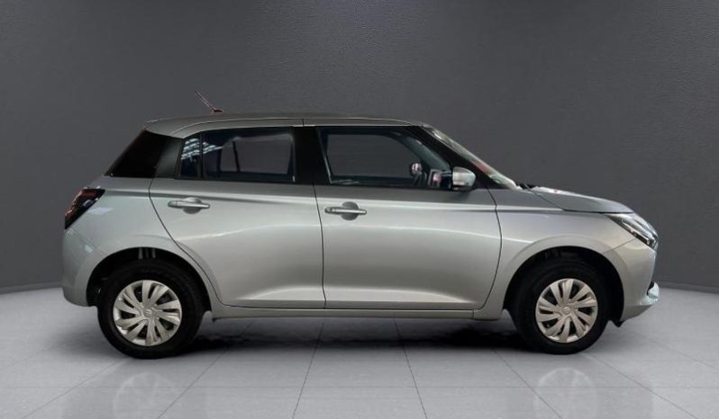 
								SUZUKI SWIFT 1.2 GL MT full									