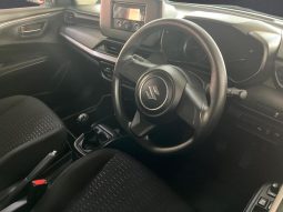 
										SUZUKI SWIFT 1.2 GL MT full									