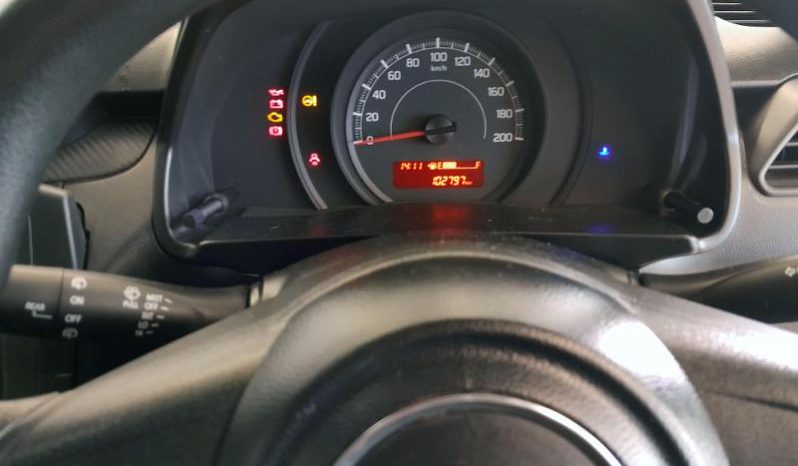 
								Suzuki Swift 1.2I Ga full									