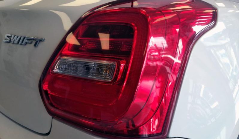 
								Suzuki Swift 1.2I Ga full									