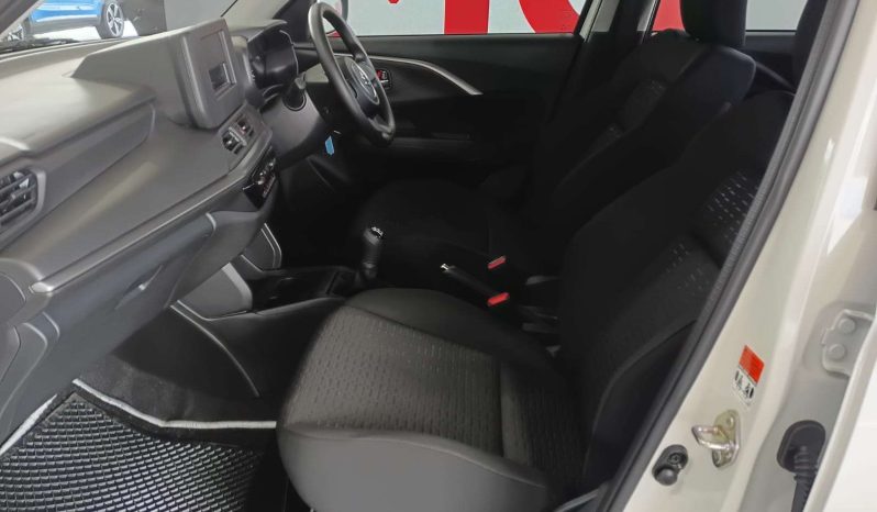 
								SUZUKI SWIFT/ DZIRE SWIFT 1.2 GL full									