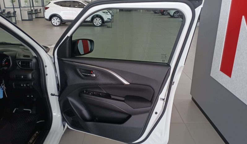 
								SUZUKI SWIFT/ DZIRE SWIFT 1.2 GL full									