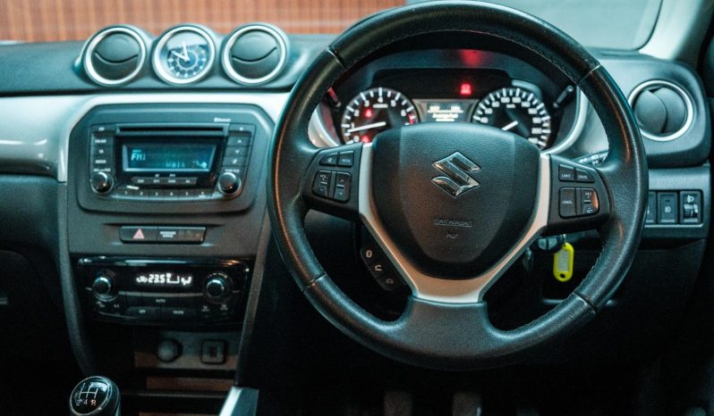 
								Suzuki Vitara 1.6 Gl+ full									
