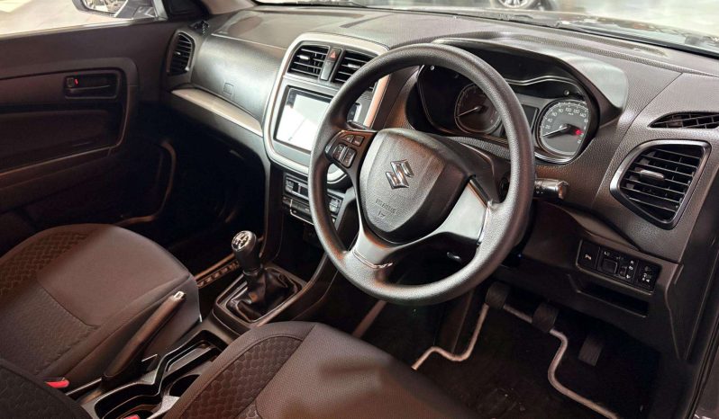 
								SUZUKI VITARA / VITARA BREZZA 2008 – ON VITARA BREZZA 1.5 GL full									