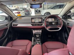 
										Tata Curvv 1.2T Accomplished S Dca full									