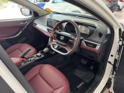 
										Tata Curvv 1.2T Accomplished S Dca full									