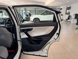 
										Tata Curvv 1.2T Creative Dca full									