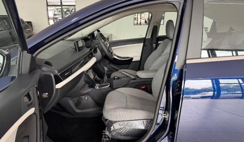 
								Tata Curvv 1.2T Pure Plus full									