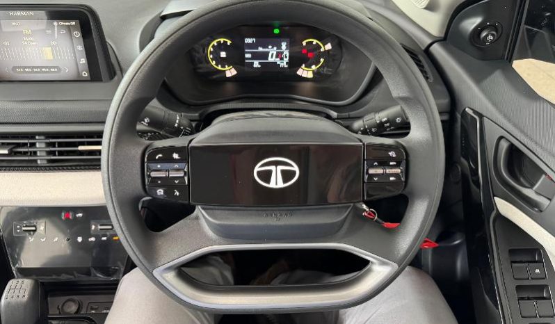
								Tata Curvv 1.2T Pure Plus full									