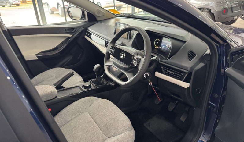 
								Tata Curvv 1.2T Pure Plus full									