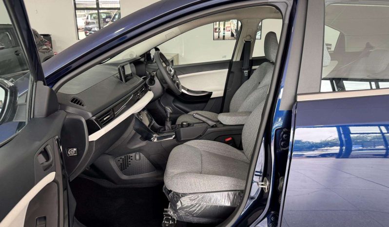 
								Tata Curvv 1.2T Pure Plus full									
