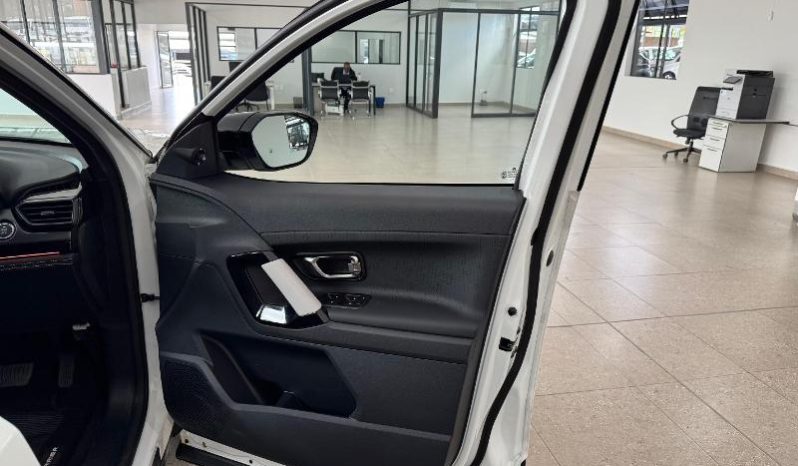 
								Tata Harrier 2.0TD Fearless Plus At full									