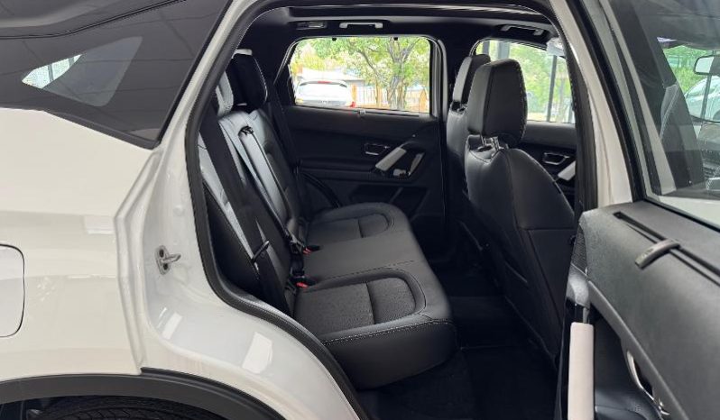 
								Tata Harrier 2.0TD Fearless Plus At full									