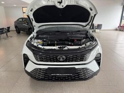 
										Tata Harrier 2.0TD Fearless Plus At full									