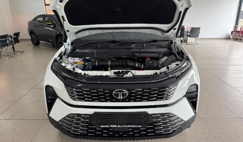 
								Tata Harrier 2.0TD Fearless Plus At full									
