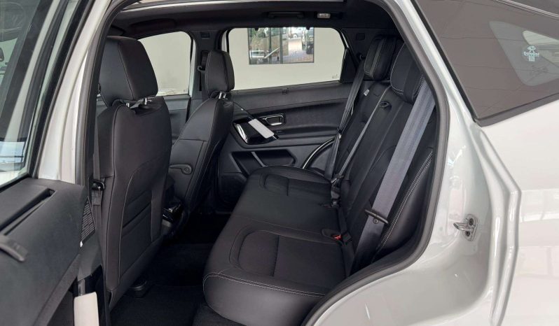 
								Tata Harrier 2.0TD Pure Plus At full									