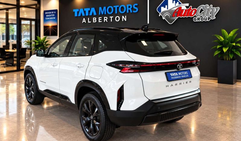 
								Tata Harrier 2.0TD Pure Plus At full									