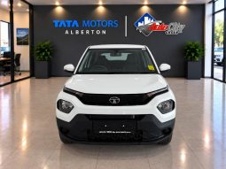 
										Tata Punch 1.2 Adventure full									