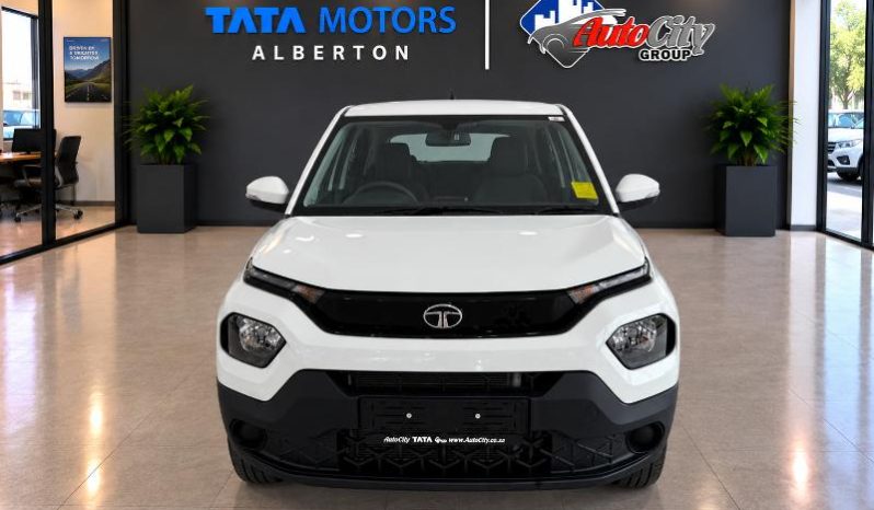 
								Tata Punch 1.2 Adventure full									