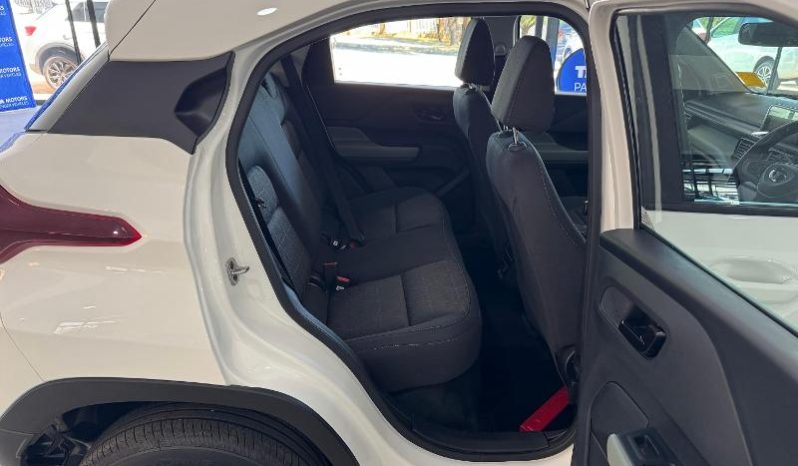 
								Tata Punch 1.2 Adventure Plus S full									