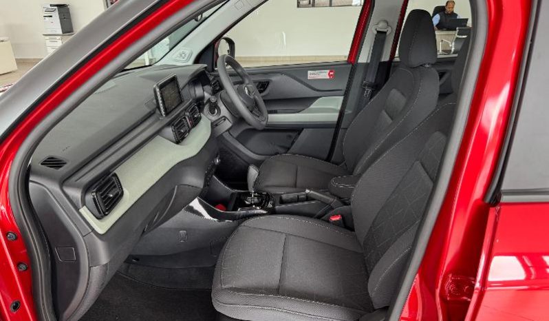 
								Tata Punch 1.2 Adventure Plus S Amt full									