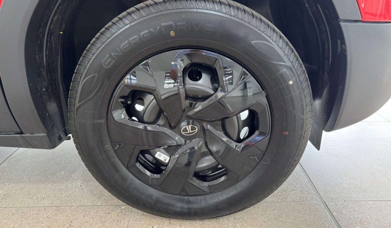 
								Tata Punch 1.2 Adventure Plus S Amt full									