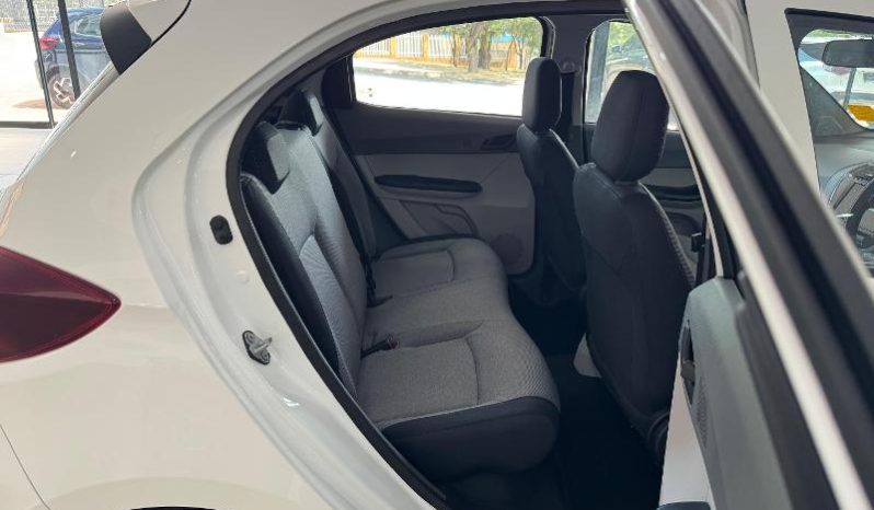 
								Tata Tiago 1.2 Xm full									