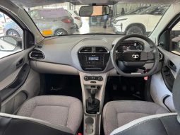 
										Tata Tiago 1.2 Xm full									
