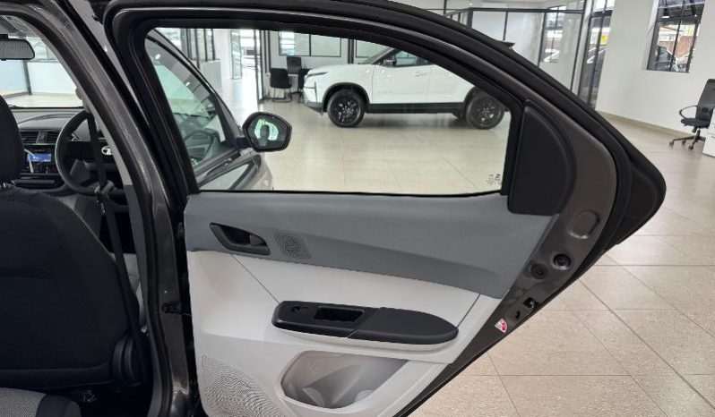 
								Tata Tiago 1.2 Xm full									