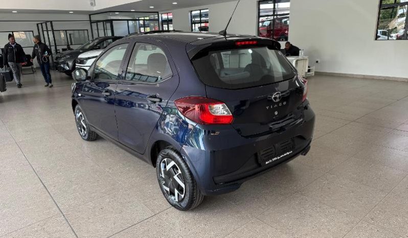 
								Tata Tiago 1.2 Xm full									