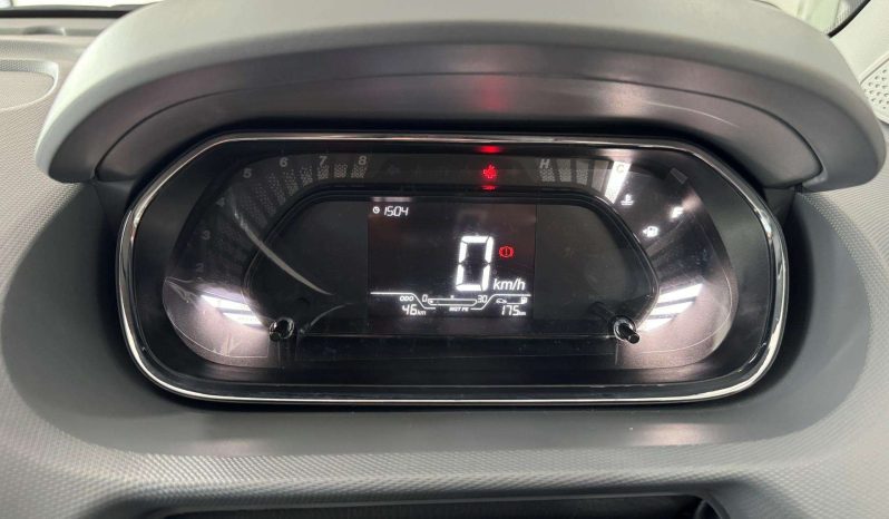 
								Tata Tiago 1.2 Xm full									