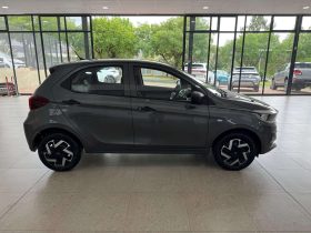 Tata Tiago 1.2 Xm