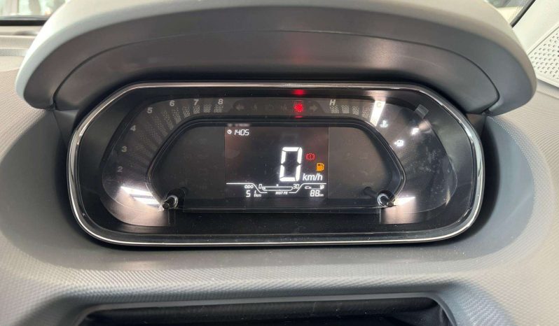 
								Tata Tiago 1.2 Xm full									