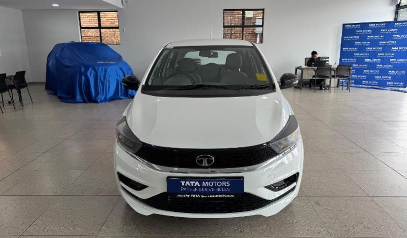
								Tata Tiago 1.2 Xt full									