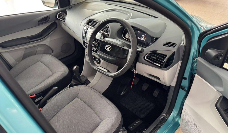 
								Tata Tiago 1.2 Xt full									