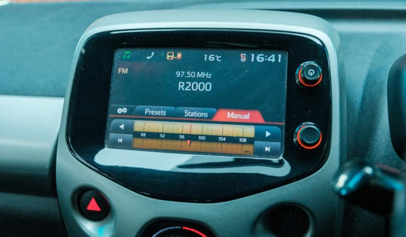 
								Toyota Aygo 1.0 X-Cite full									