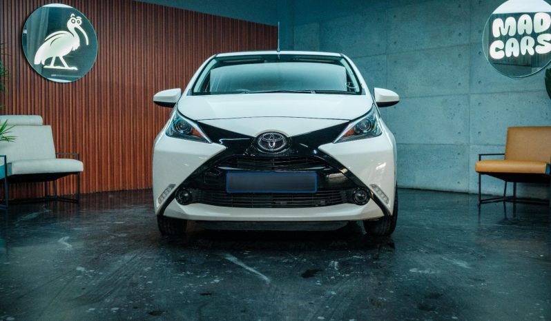 
								Toyota Aygo 1.0 X-Cite full									