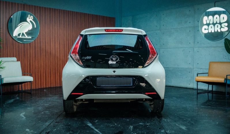 
								Toyota Aygo 1.0 X-Cite full									