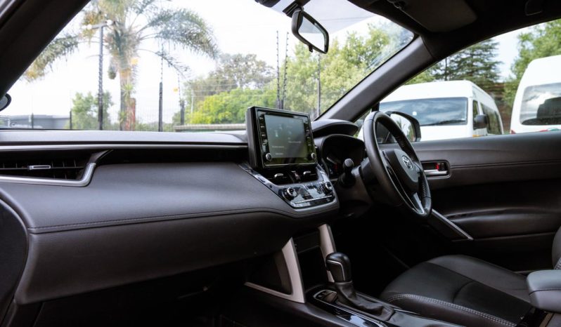 
								Toyota Corolla Cross 1.8 Hybrid XS full									
