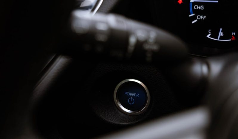 
								Toyota Corolla Cross 1.8 Hybrid XS full									