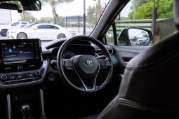 
										Toyota Corolla Cross 1.8 Hybrid XS full									