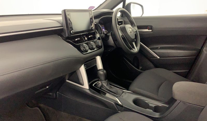 
								Toyota Corolla Cross 1.8 XI Cvt full									